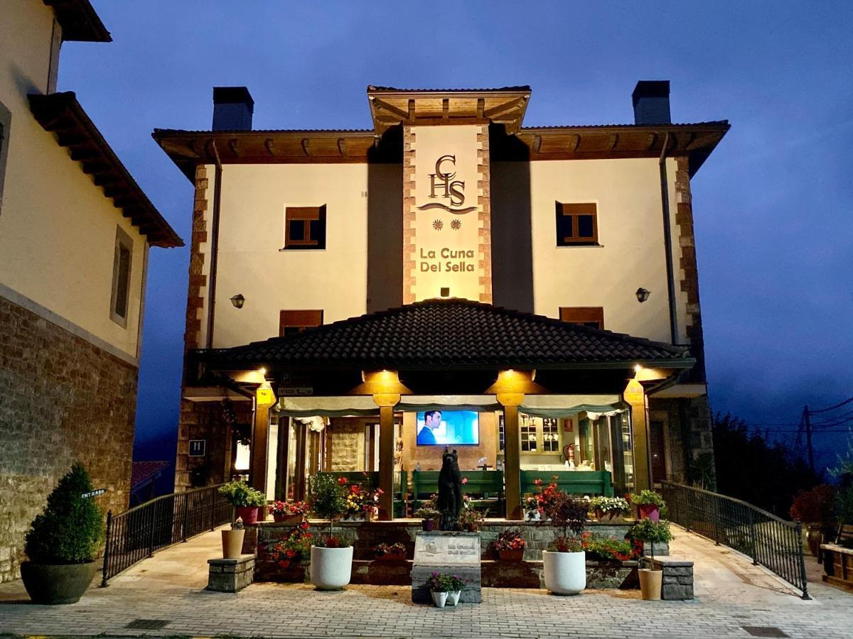 Hotel La Cuna Del Sella Осеха-де-Сахамбре Екстер'єр фото