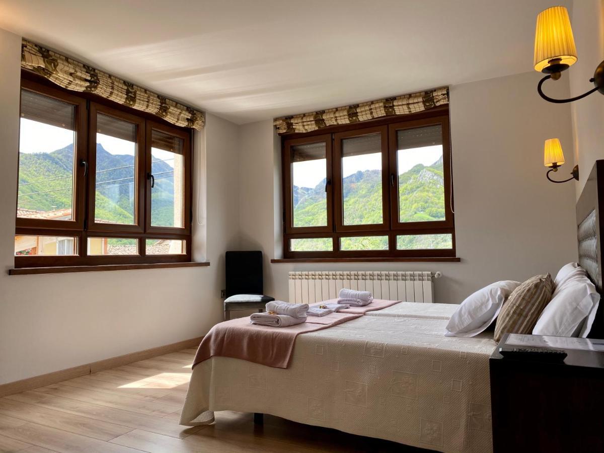 Hotel La Cuna Del Sella Осеха-де-Сахамбре Екстер'єр фото