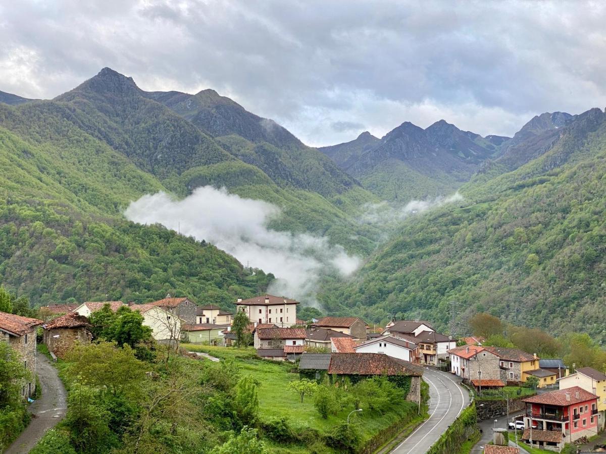 Hotel La Cuna Del Sella Осеха-де-Сахамбре Екстер'єр фото