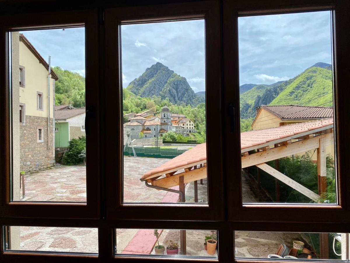 Hotel La Cuna Del Sella Осеха-де-Сахамбре Екстер'єр фото