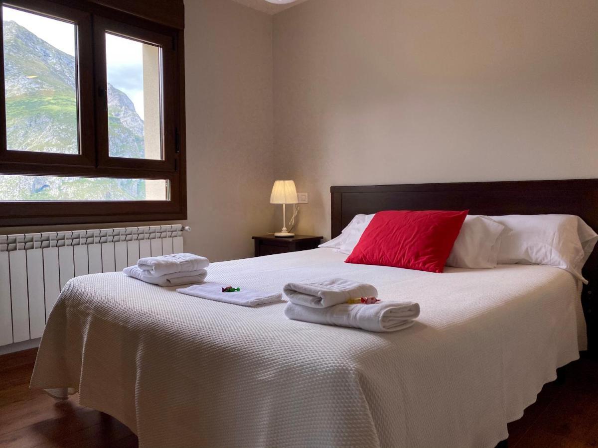 Hotel La Cuna Del Sella Осеха-де-Сахамбре Екстер'єр фото